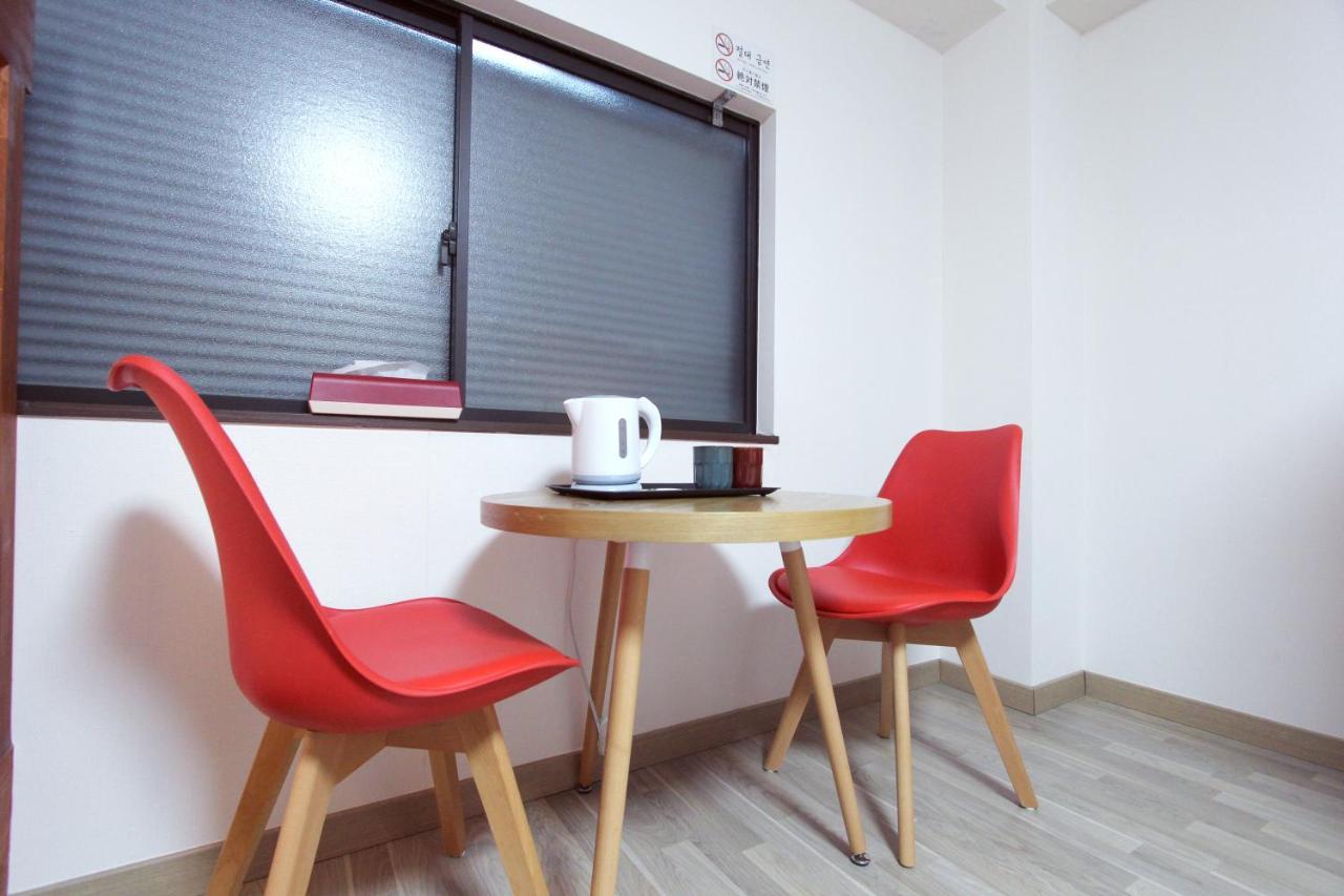 Готель I Osaka House Екстер'єр фото