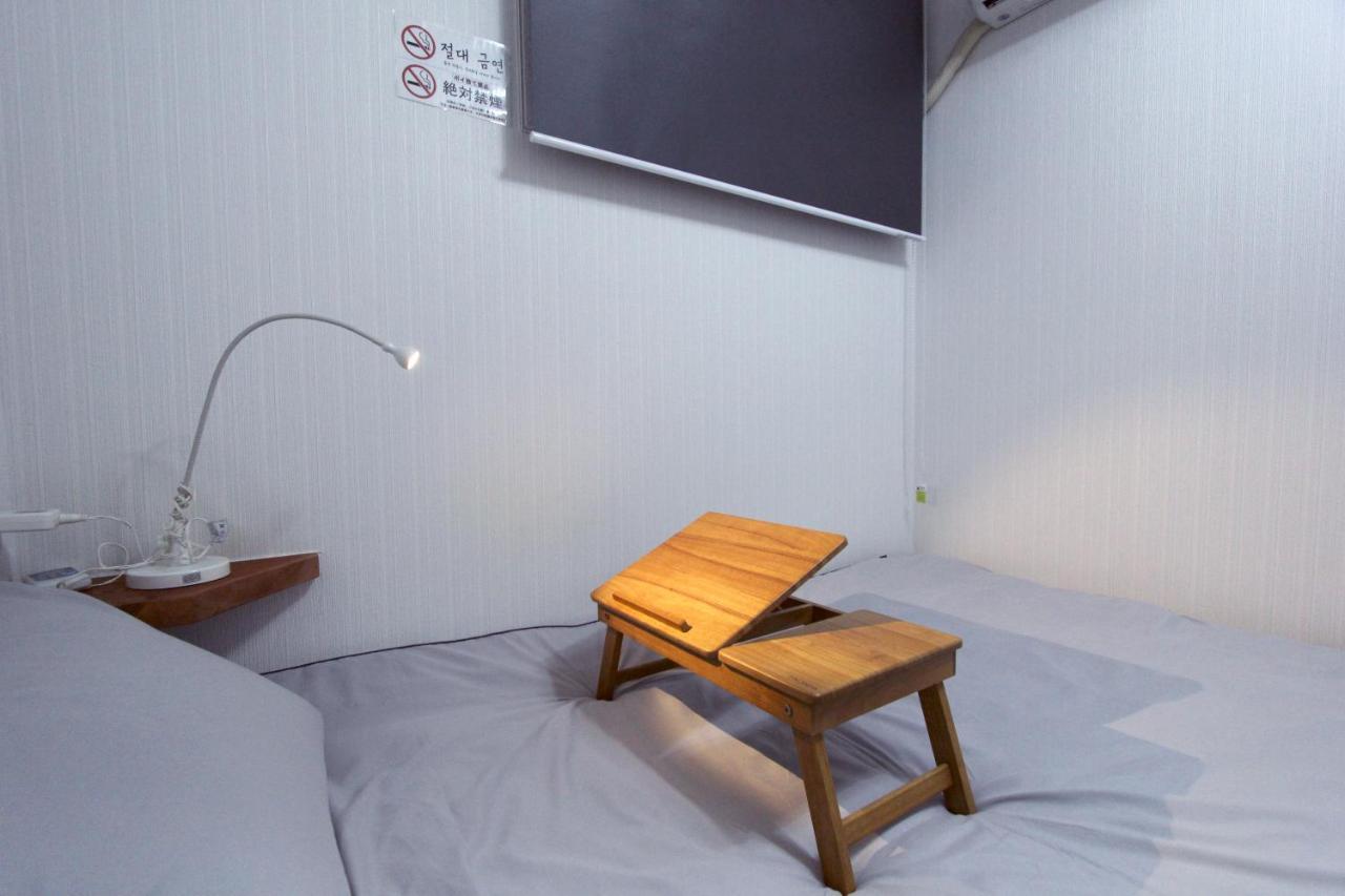 Готель I Osaka House Екстер'єр фото