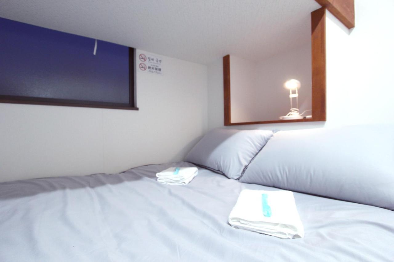 Готель I Osaka House Екстер'єр фото
